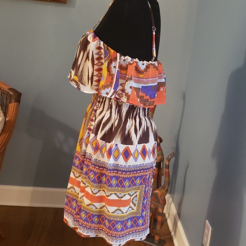 Dress - Picture 4 of 6